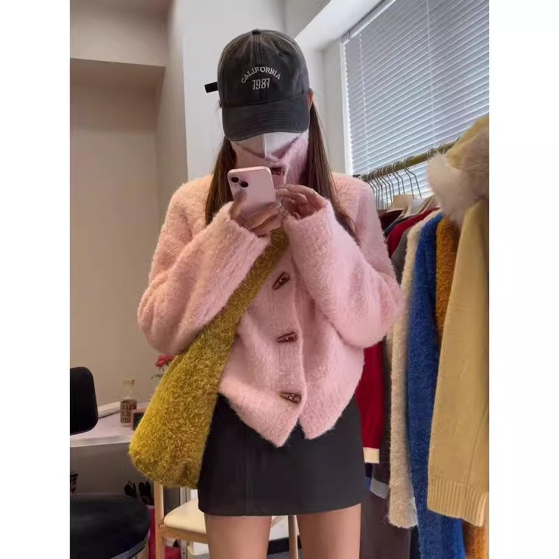 Elegant Soft And Warm Top For Spring And Autumn