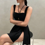 Modest Figure-flattering One-piece Swimsuit That Covers The Tummy