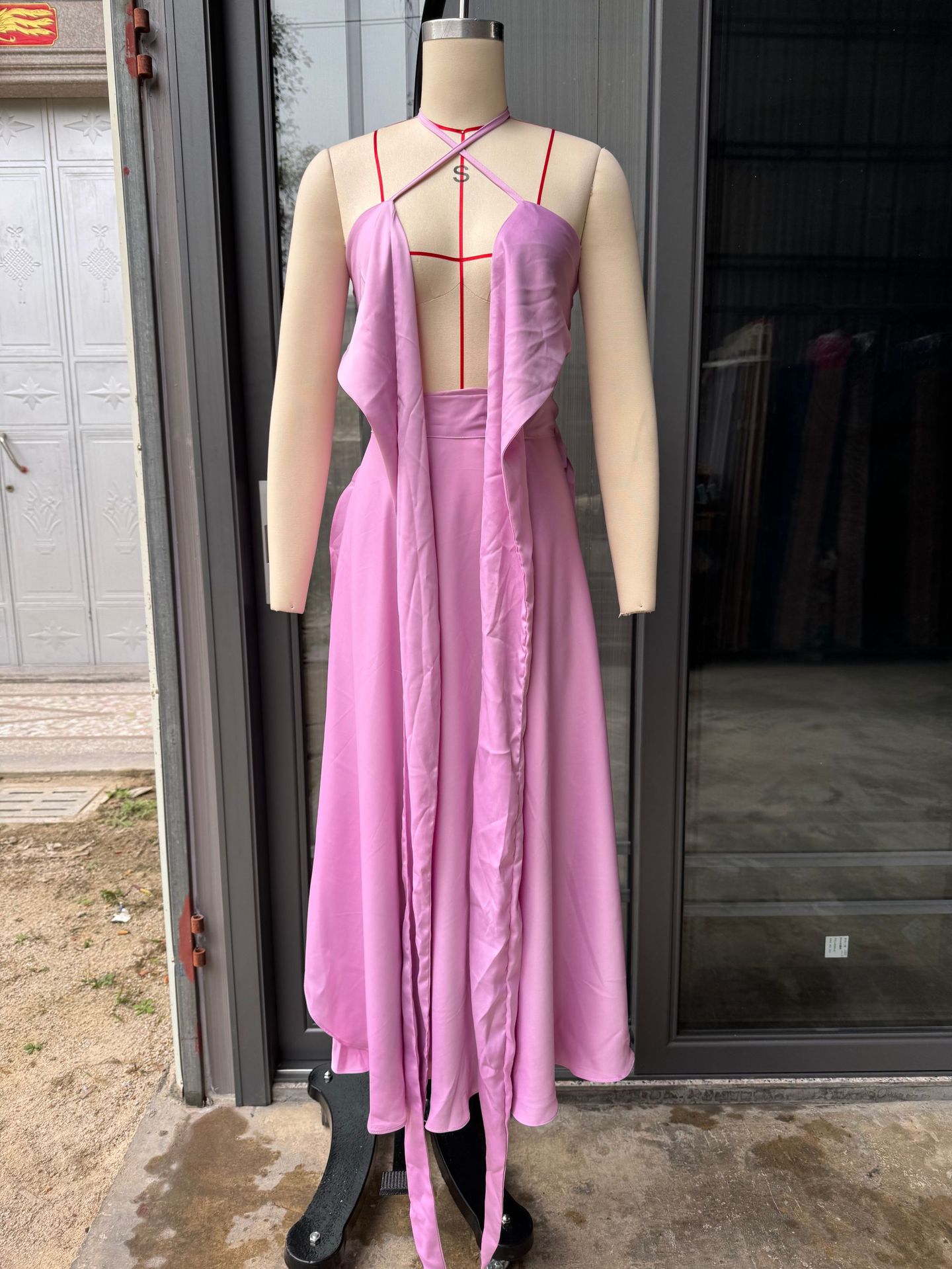 Tube-top Strap Vest And Waist-cinching Skirt Set