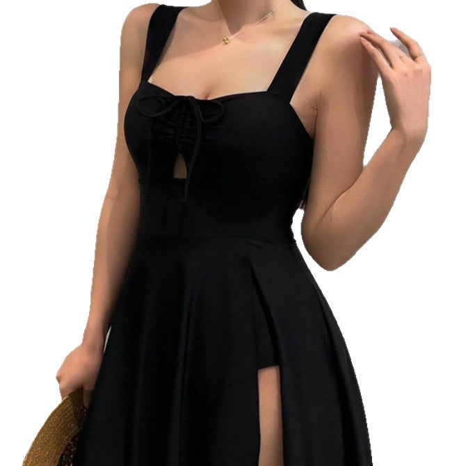 Modest Figure-flattering One-piece Swimsuit That Covers The Tummy